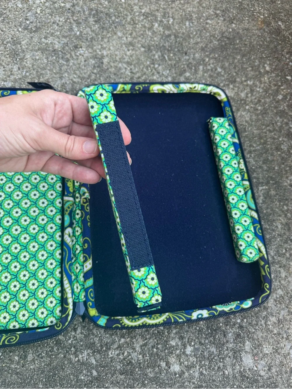 Vera Bradley Bali Blue Mini Laptop Hard Case Tablet iPad Sleeve Portfolio